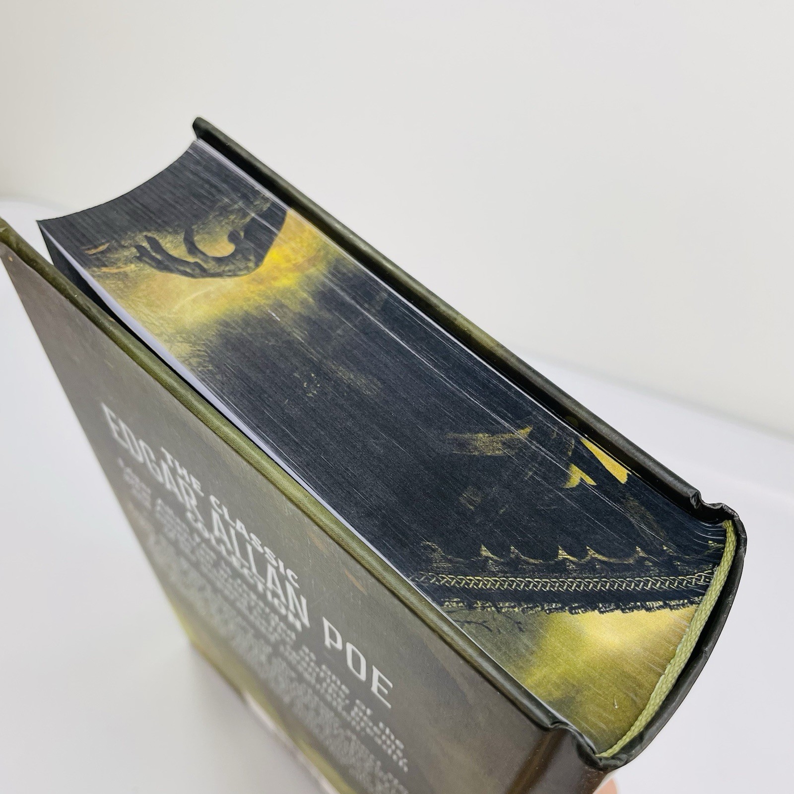 Classic Edgar Allan Poe Collection Poetry Tales Arcturus HC Sprayed Edges New