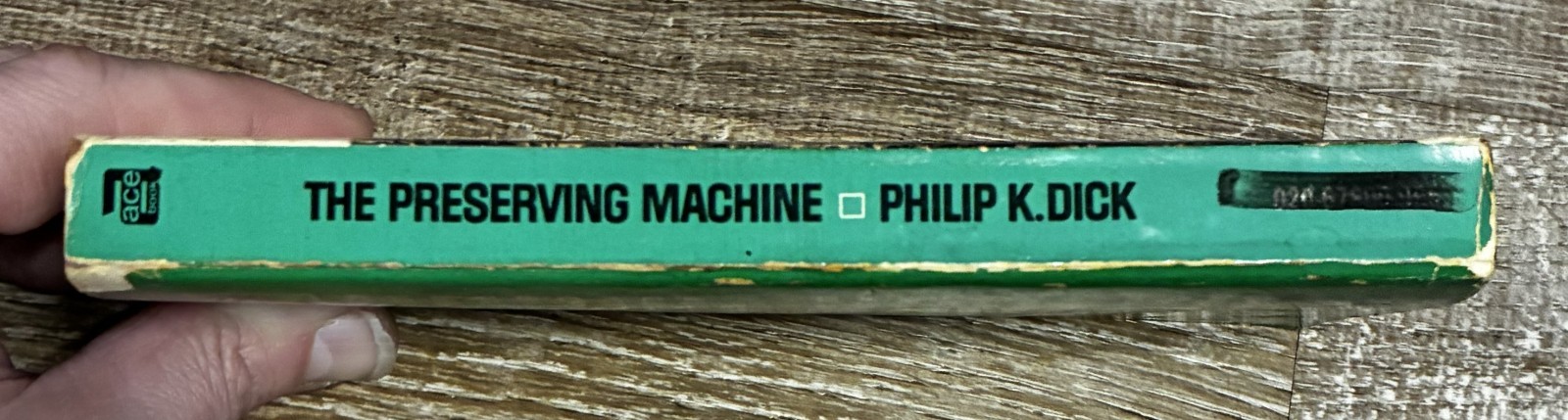 Philip K. Dick Signed THE PRESERVING MACHINE 1969 MMPB Vintage Sci Fi PKD Good–