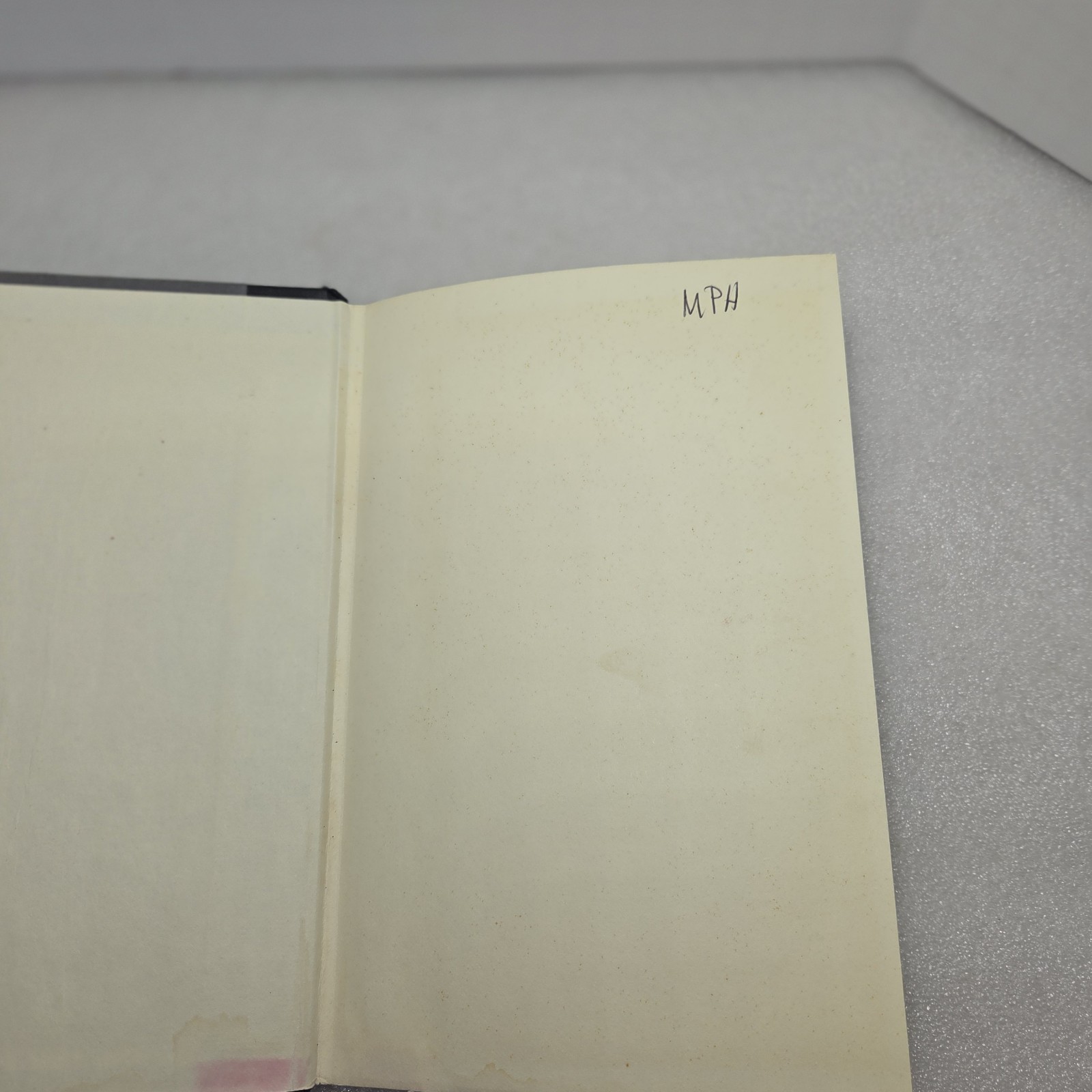 Vintage 1971 Twelve Steps and Twelve Traditions AA Hardcover 10th Printing Book.