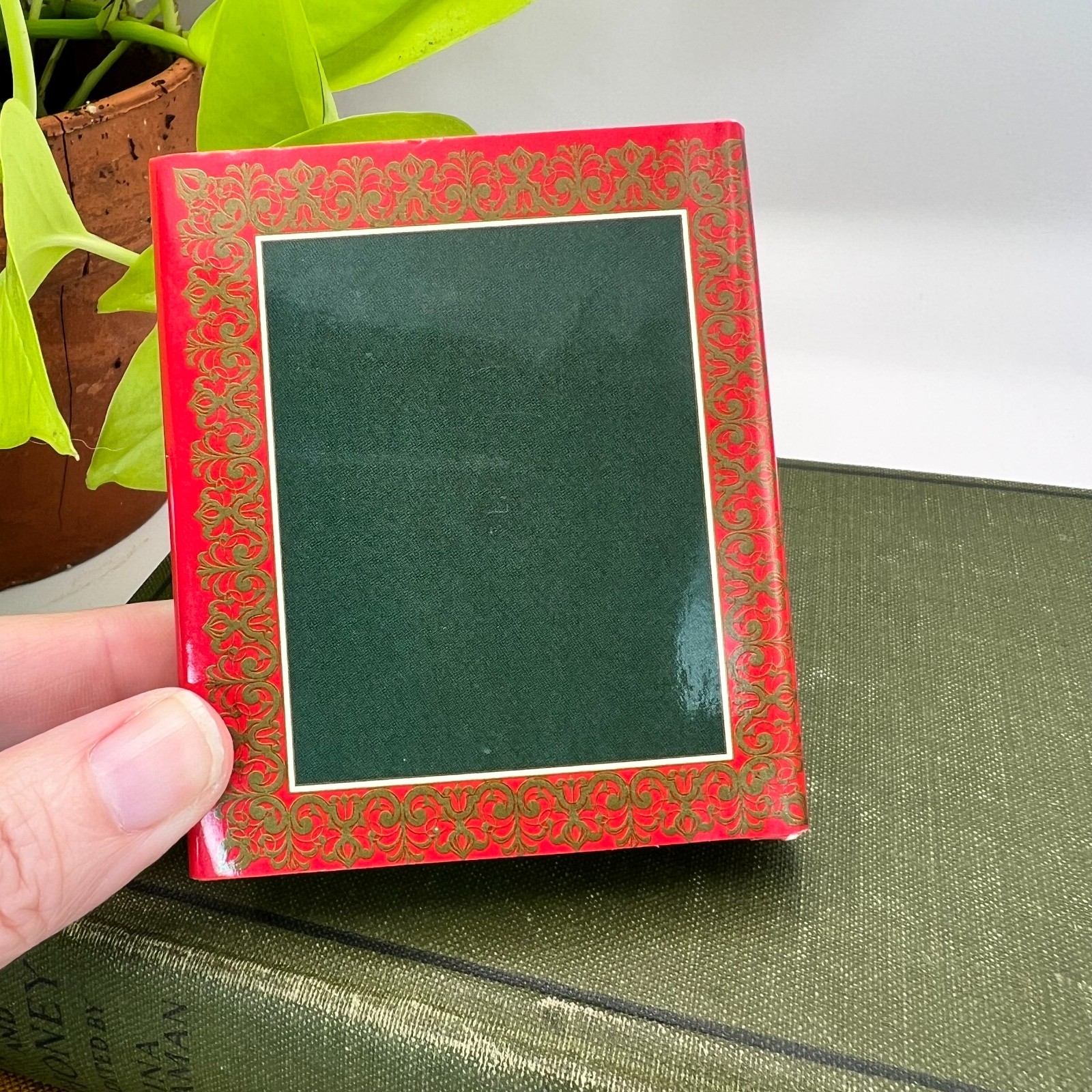 A Christmas Carol Mini Book Charles Dickens Running Press Holiday Decor