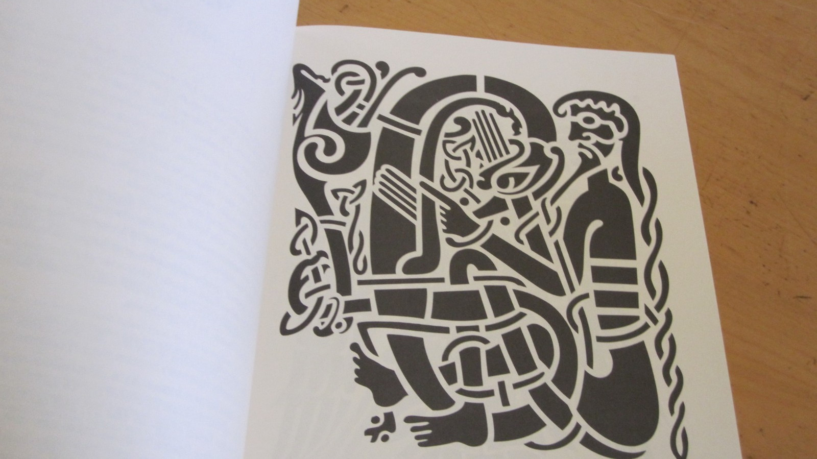LOT OF 2 ON CELTIC DESIGN STENCILS 1990 & TREE OF LIFE MEEHAN 1995 1ST EDITION