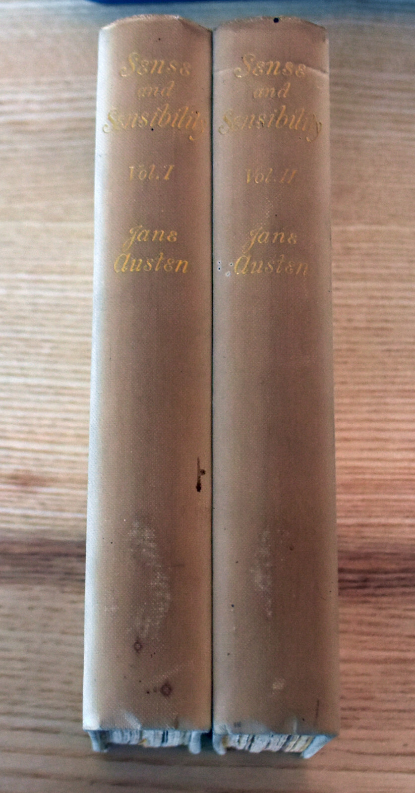 Jane Austen Sense and Sensibility Chatto & Windus Wallis Mills ed.