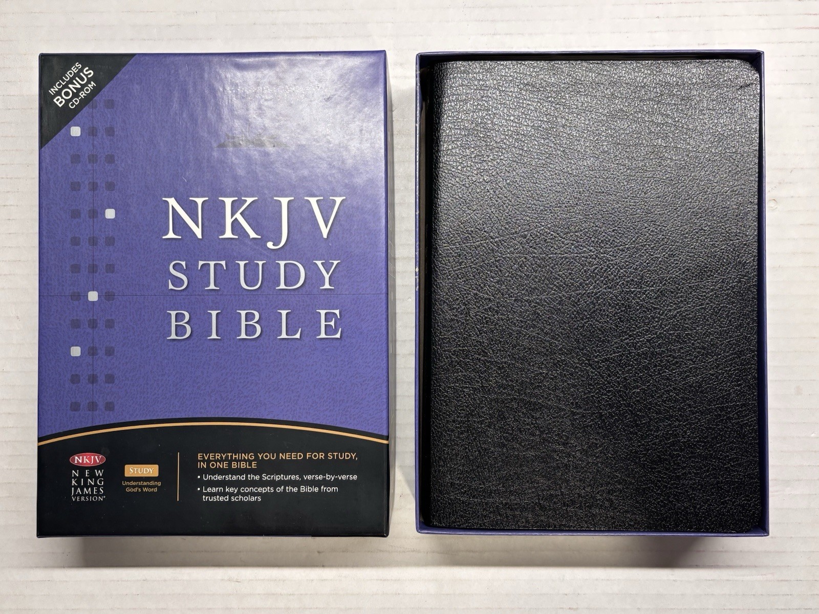 NEW NELSON’S NKJV STUDY BIBLE Black Bonded Leather 2885T ~ 2nd Ed 2007 Copyright