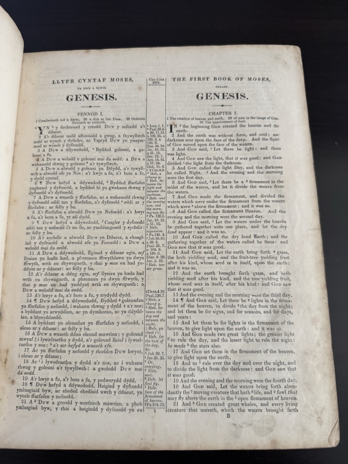 Welsh-English Duoglott King James Bible, Mid-1800s