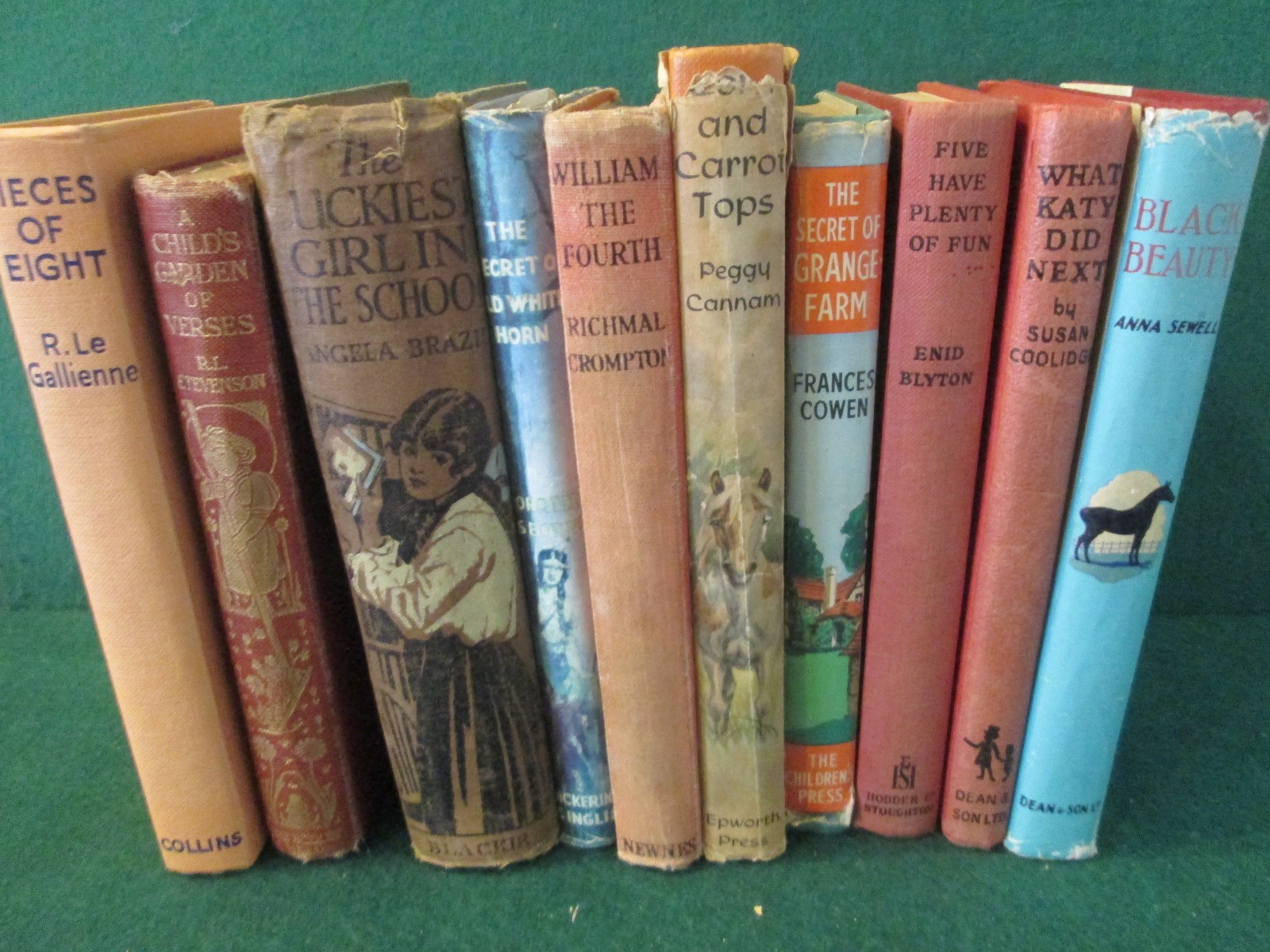 Collection of ten childrens’ assorted vintage hardback books.