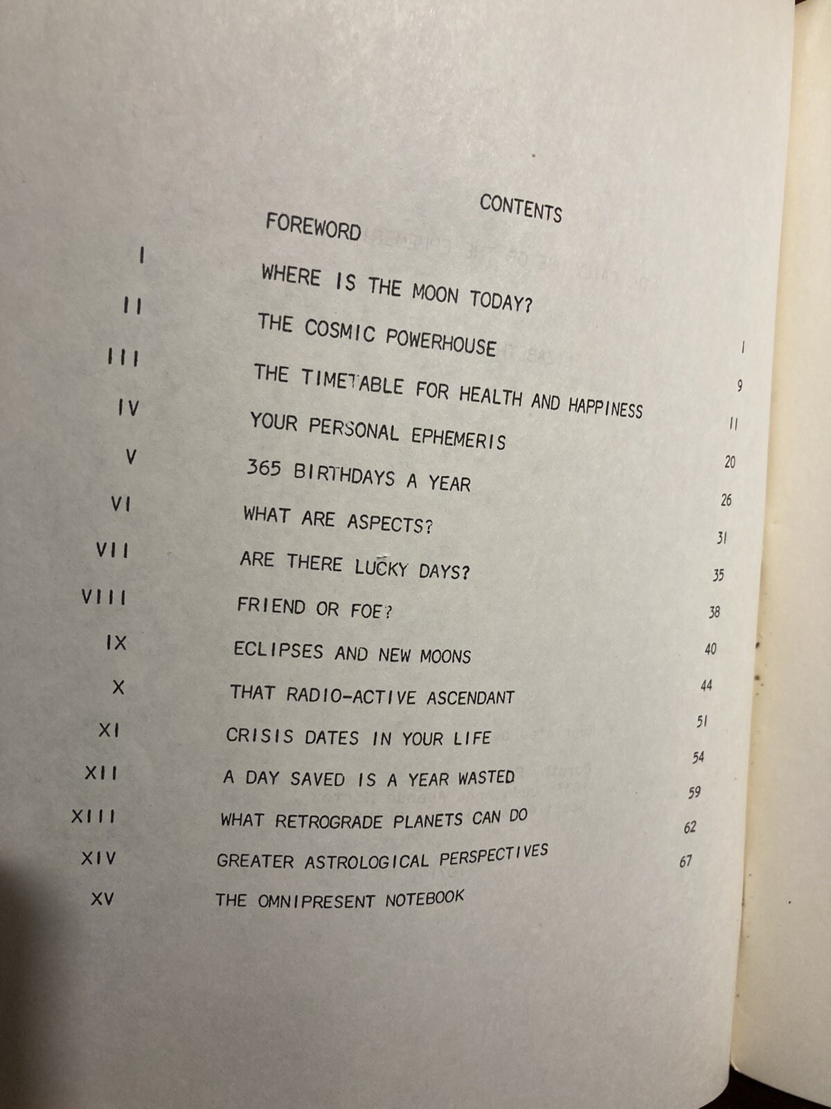 The Daily Use of the Ephemeris Elizabeth Aldrich 1971 Astrology Book Vtg