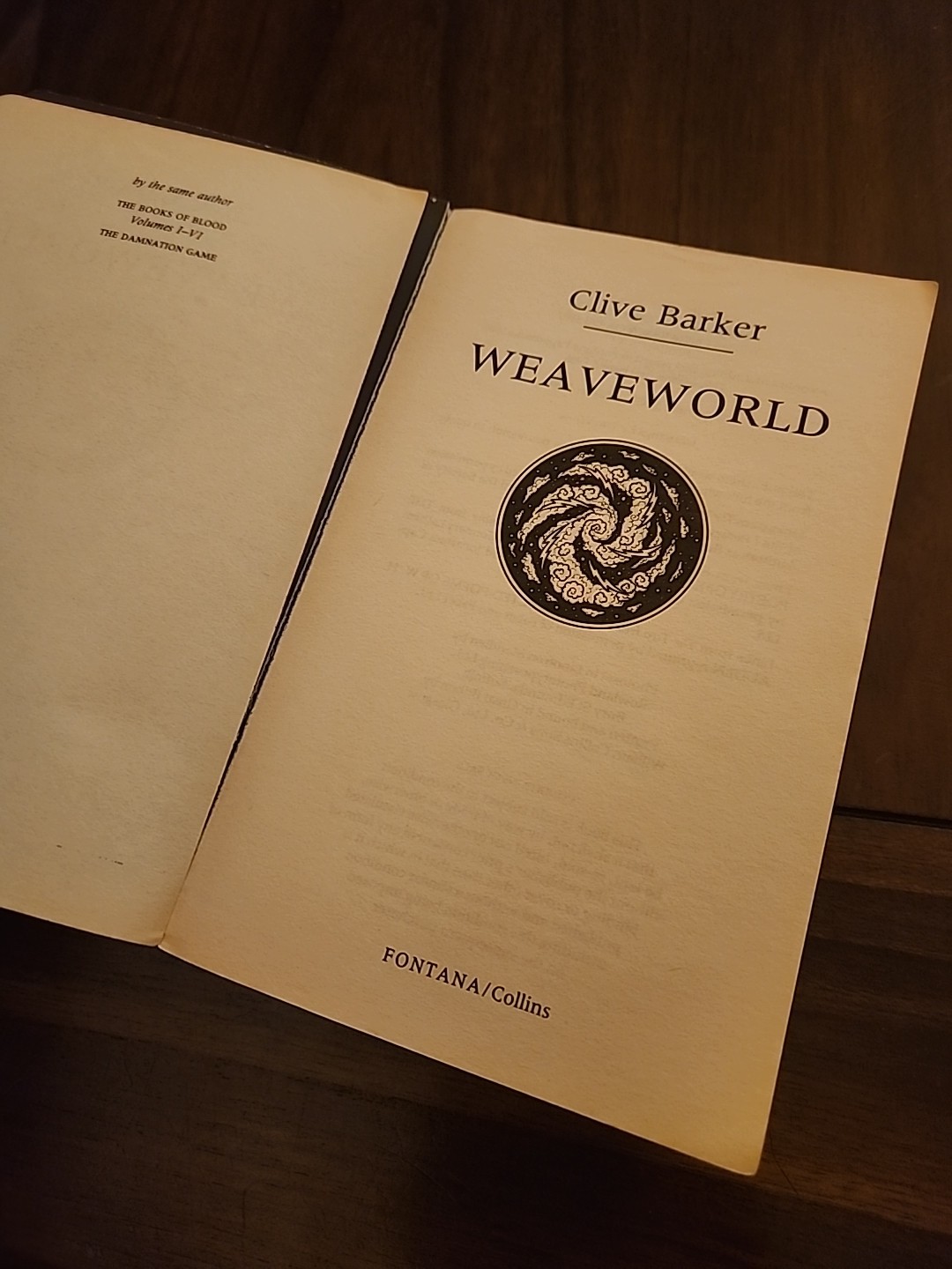 Weaveworld by Clive Barker Fontana/Collins Paperback Book