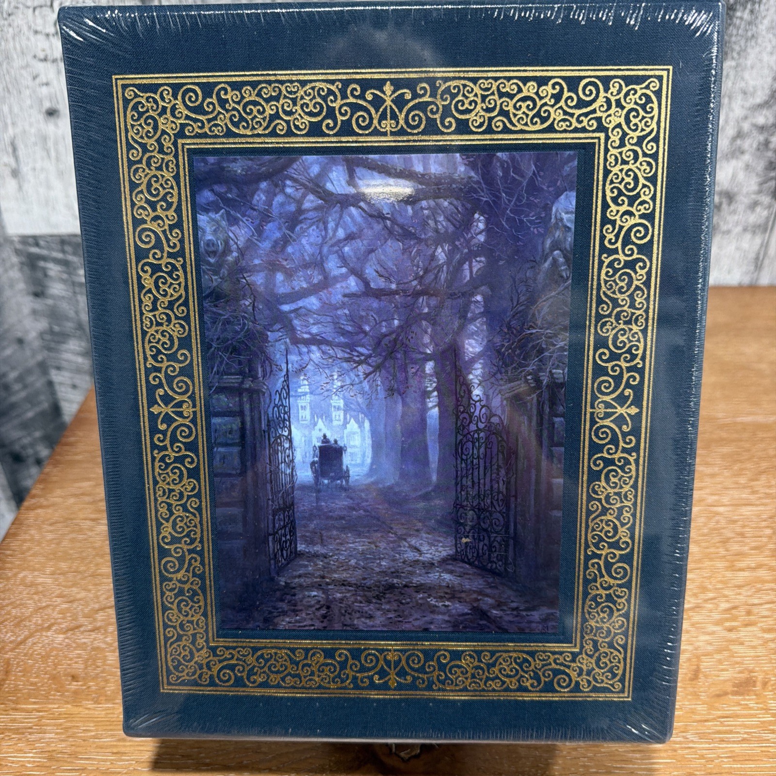 Easton Press The Hound Of The Baskervilles SEALED & SIGNED by Illustrator