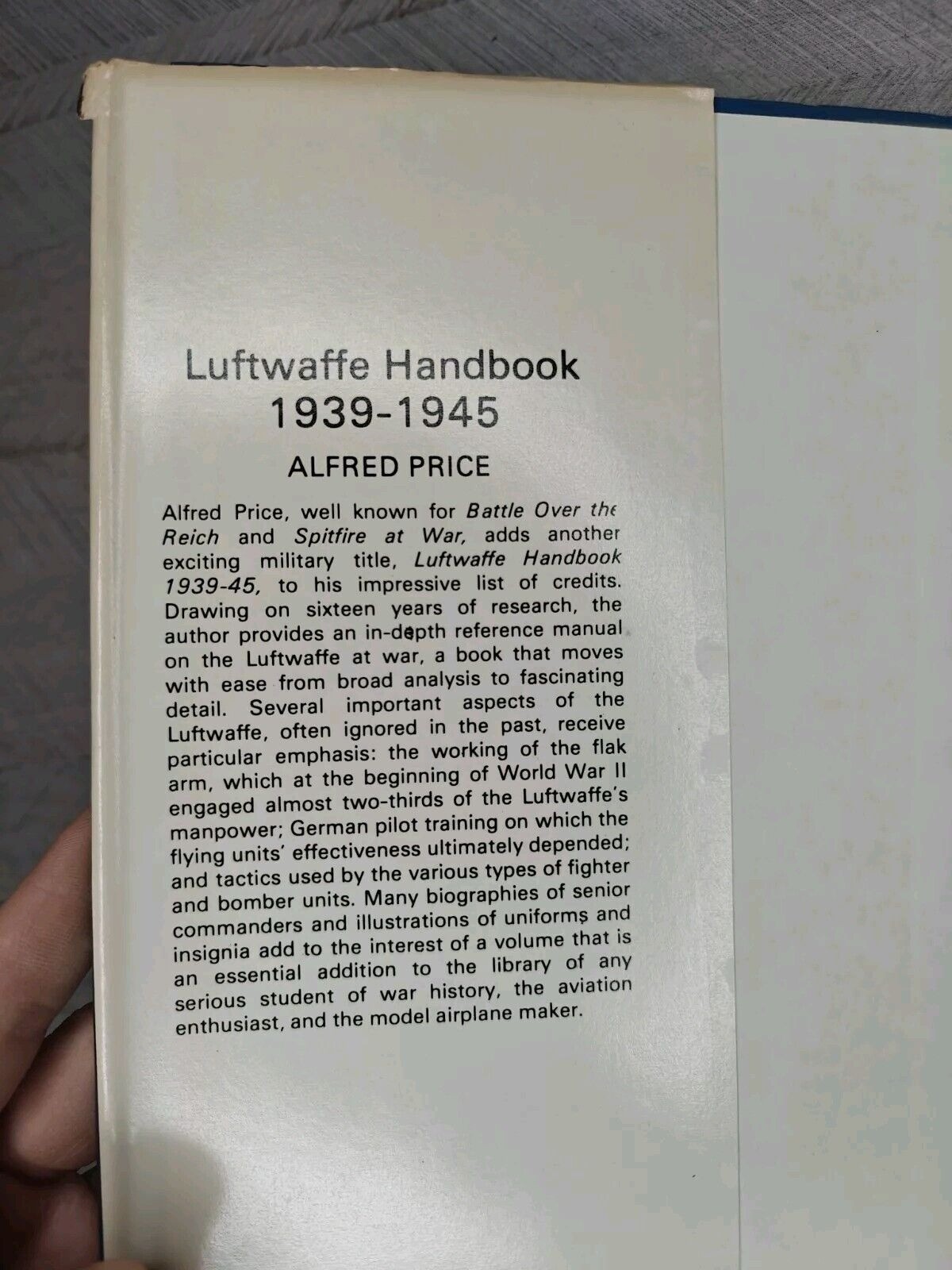 Luftwaffe Handbook 1939-45 Alfred Price Hardcover 1977 WWII Military Aviation