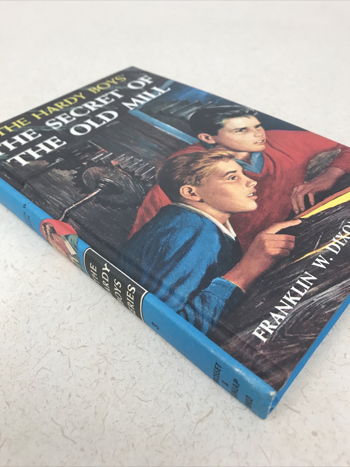Vintage Book HARDY BOYS # 3 The Secret of the Old Mill