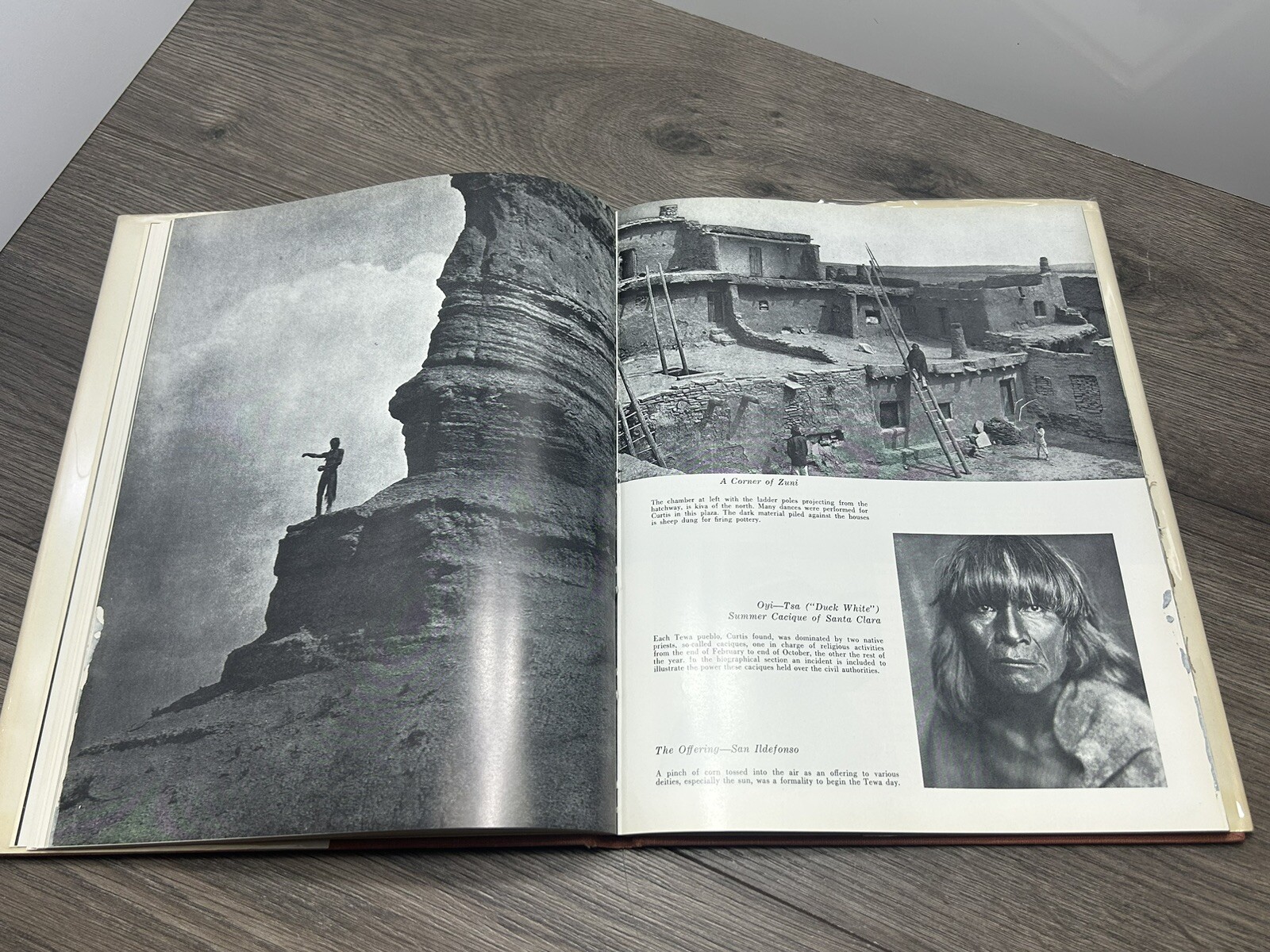 Curtis’ Western Indians Life And Works Of Edward S. Curtis By Ralph Andrews