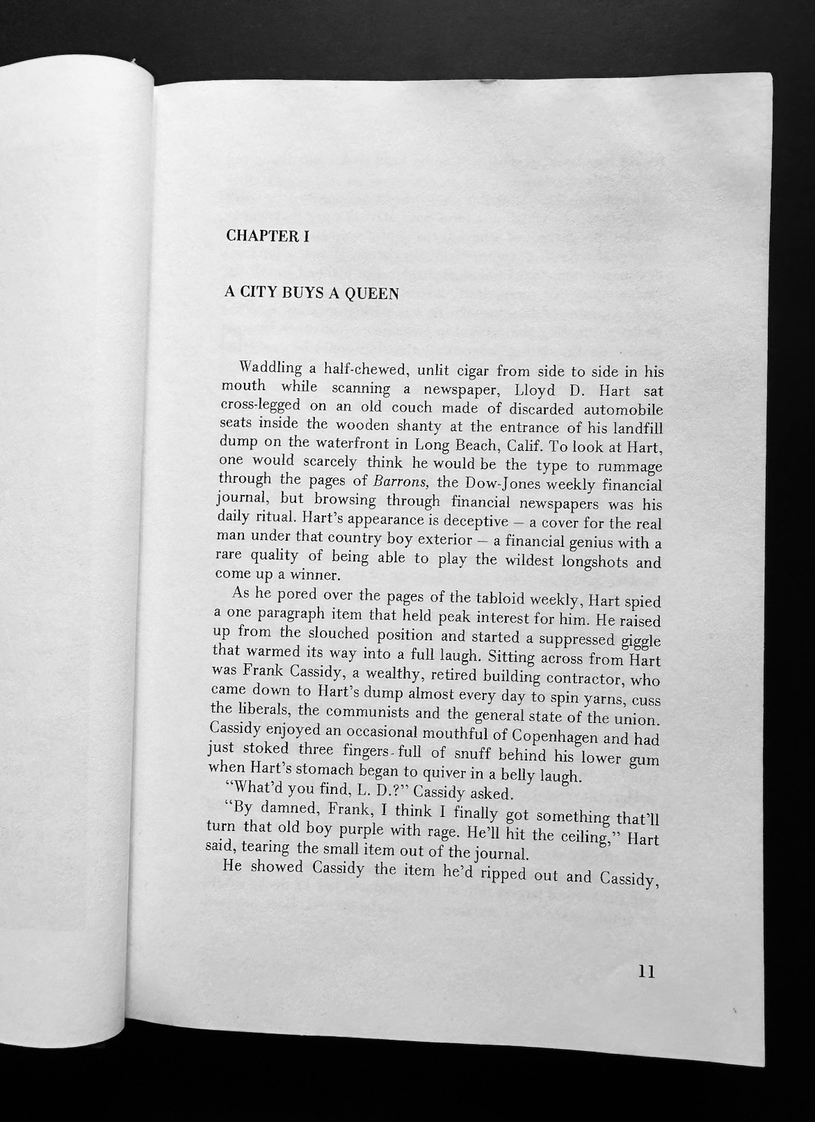 Signed Queen Mary 1969 William J Duncan Book/Long Beach Documents !