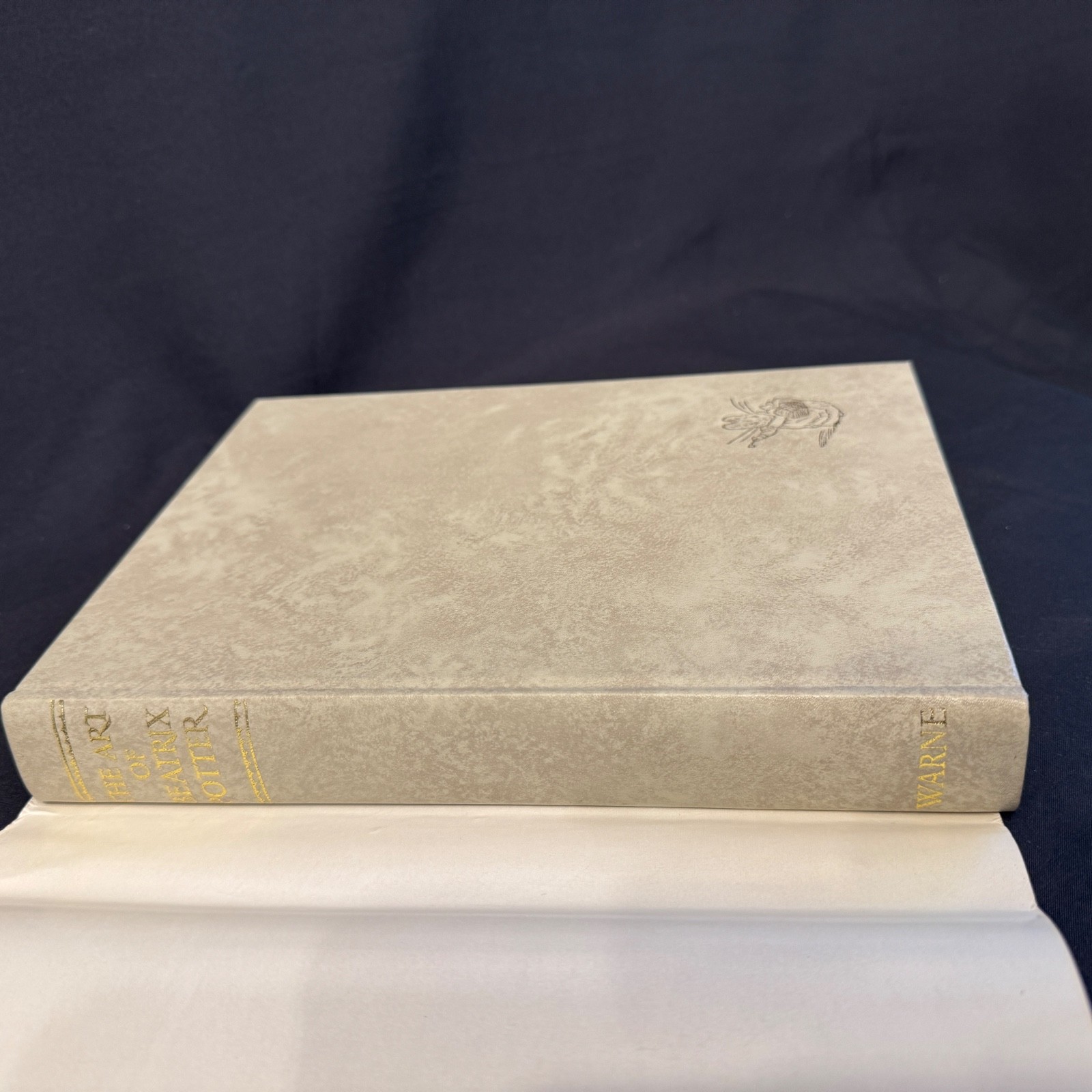THE ART OF BEATRIX POTTER Enid and Leslie Linder 1976 Illustrated with Slip Case