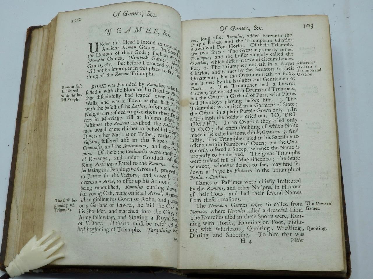 1722 UNIVERSAL LIBRARY or COMPLEAT SUMMARY of SCIENCE – FULL LEATHER Very Clean