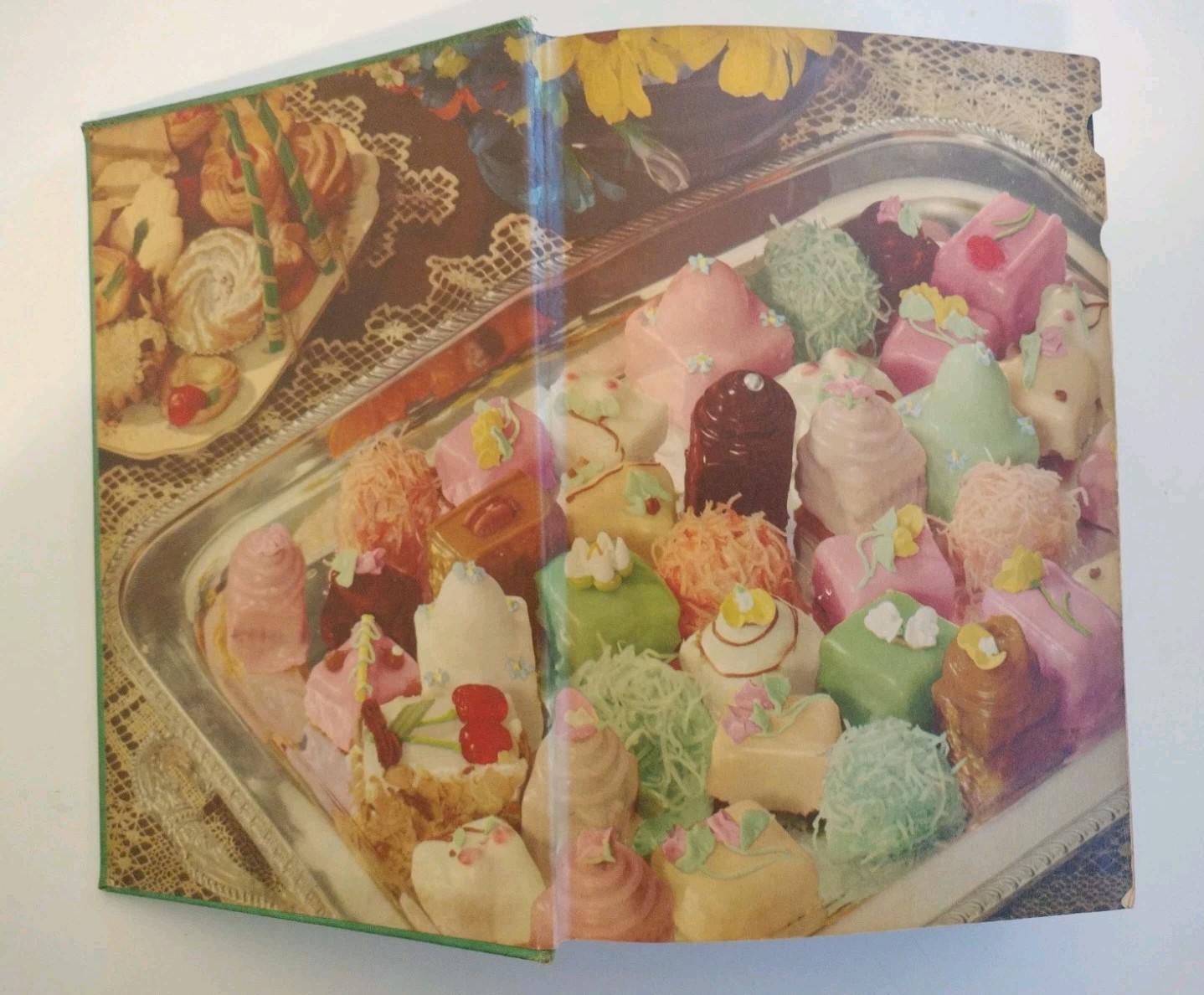The American Woman’s Cook Book by Ruth Berolzheimer, 1942 Edition, Thumb Indexed