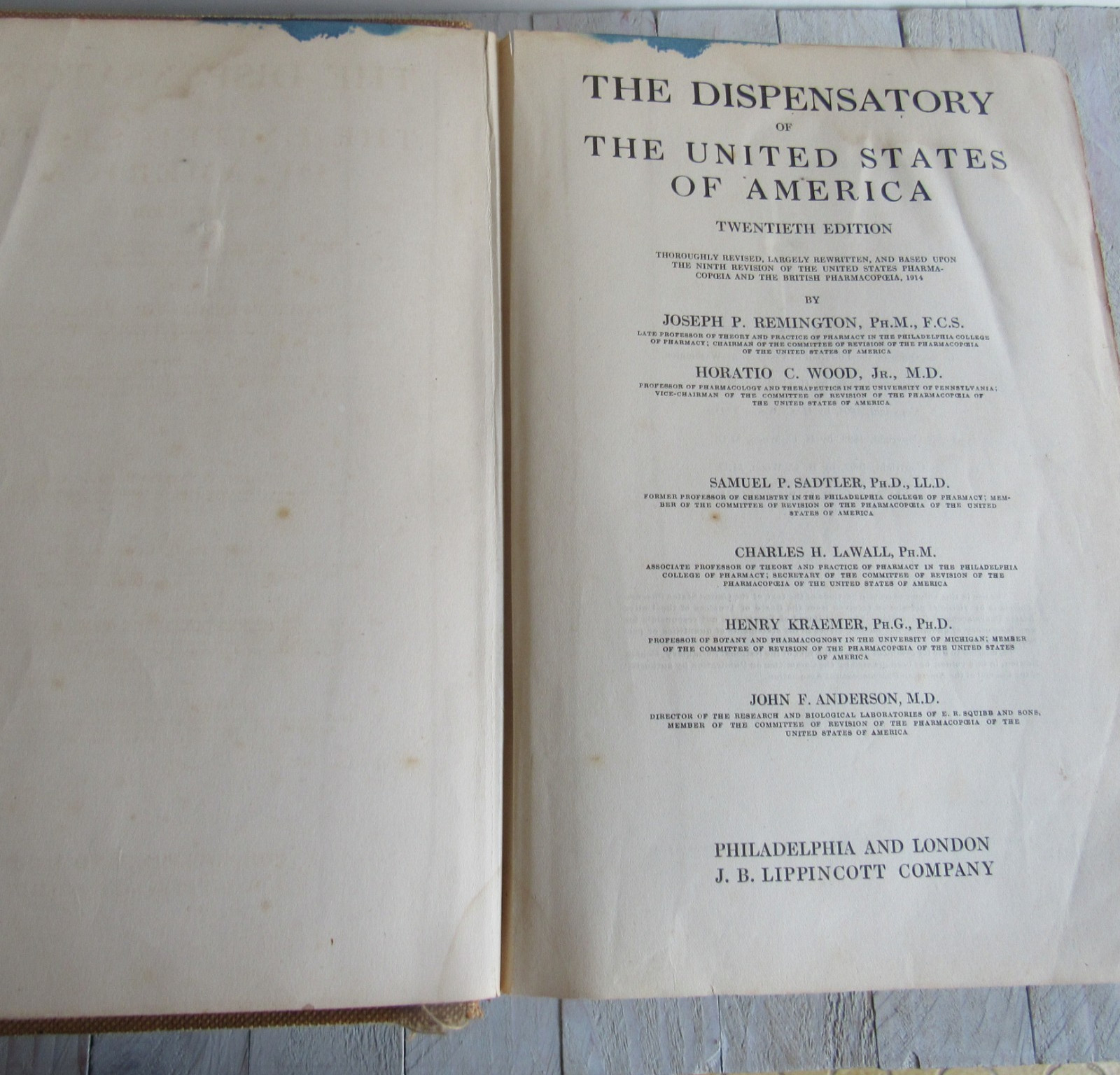 Antique Vtg The Dispensatory of the United States of American 1918 20th Edition