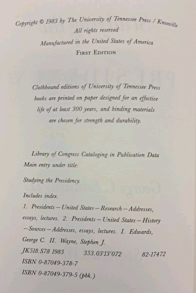 1983 1st Edition HCDJ UT Press-Studying the Presidency-George C Edwards-S. Wayne