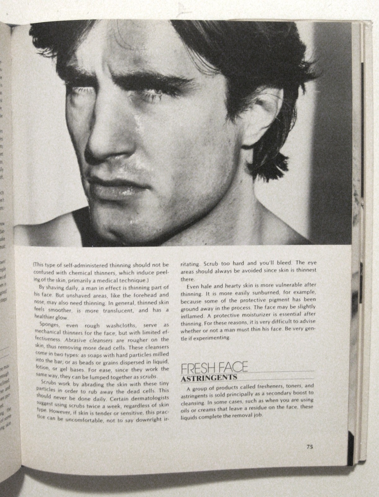 Charles Hix LOOKING GOOD Vintage 1977 MEN’S FASHION Style Bruce WEBER HC 1st Ed