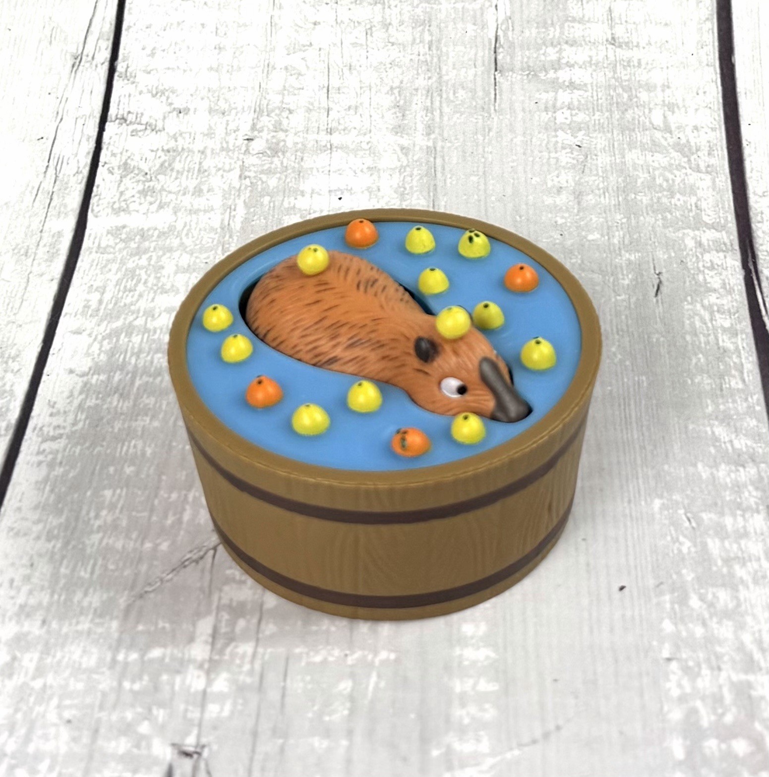 Hot Spring Capybara: With Sound! [With Battery] Running Press 0223