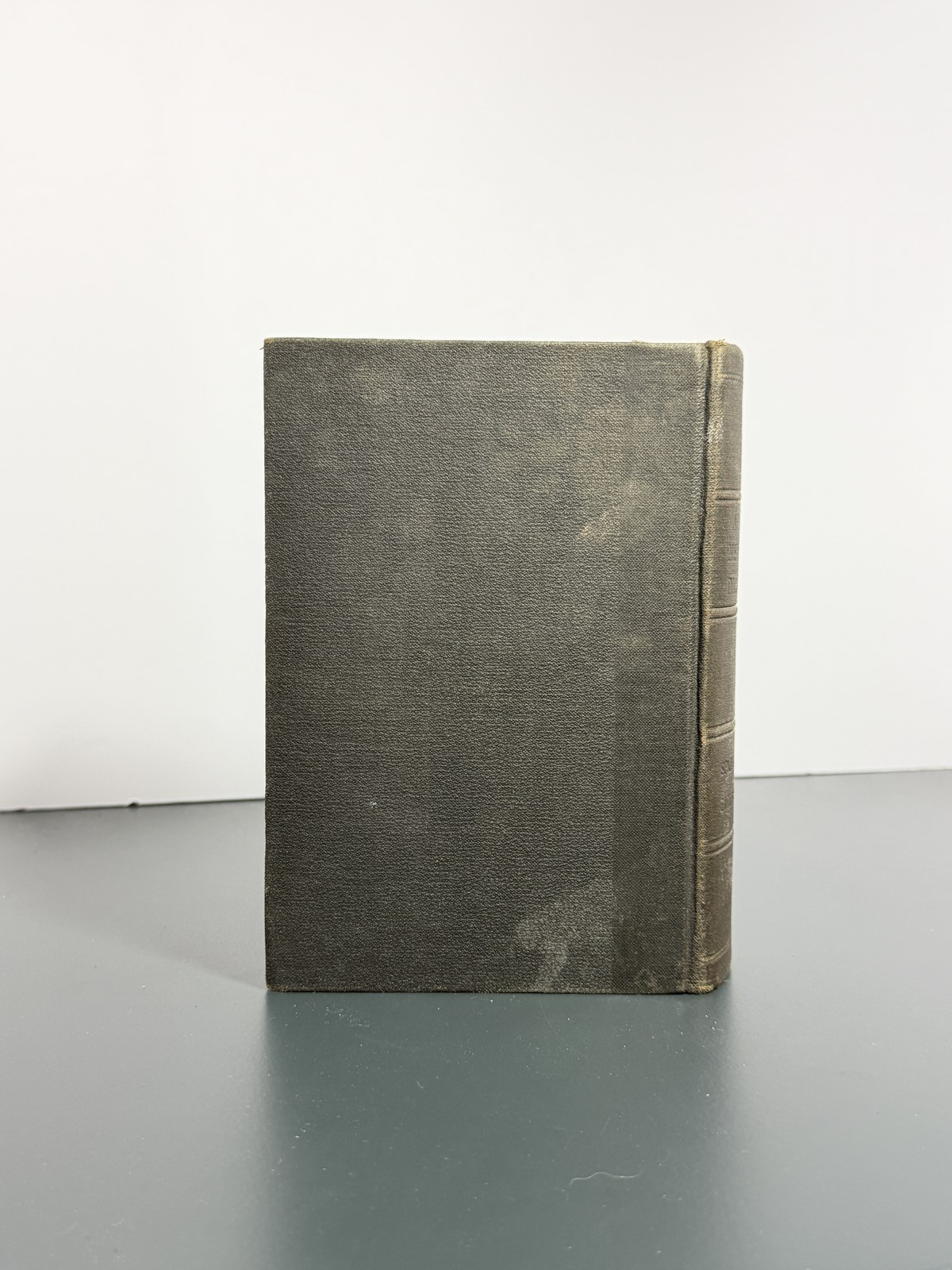 1924 Appleton’s New Spanish-English Dictionary Arturo Cuyás Hardcover Antique