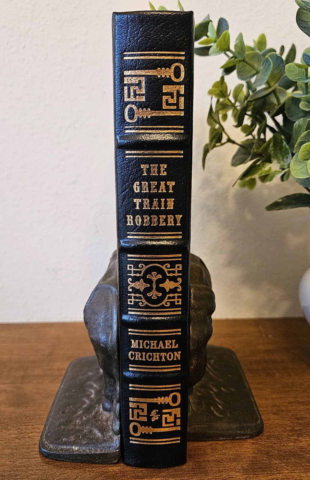 Easton Press Michael Crichton The Great Train Robbery FINE!