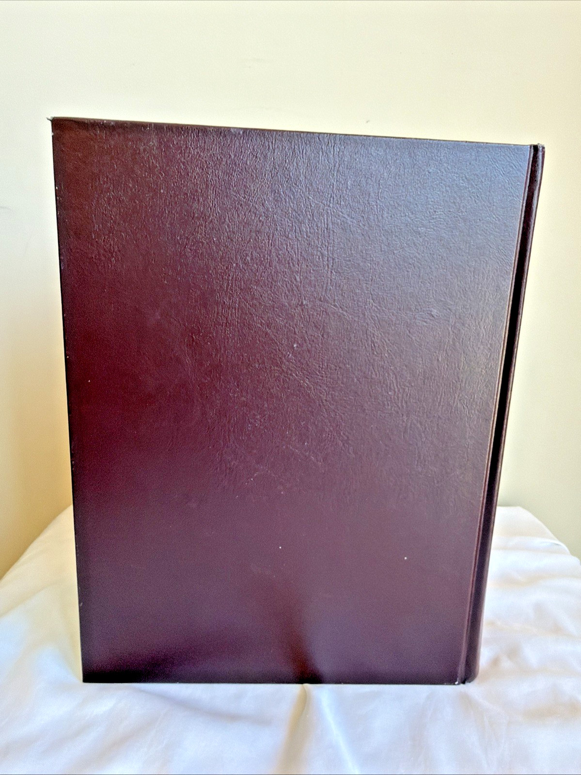 The Bible Museum Geneva Edition 1560 Bible 1st Printing Edition 2006 Hardcover