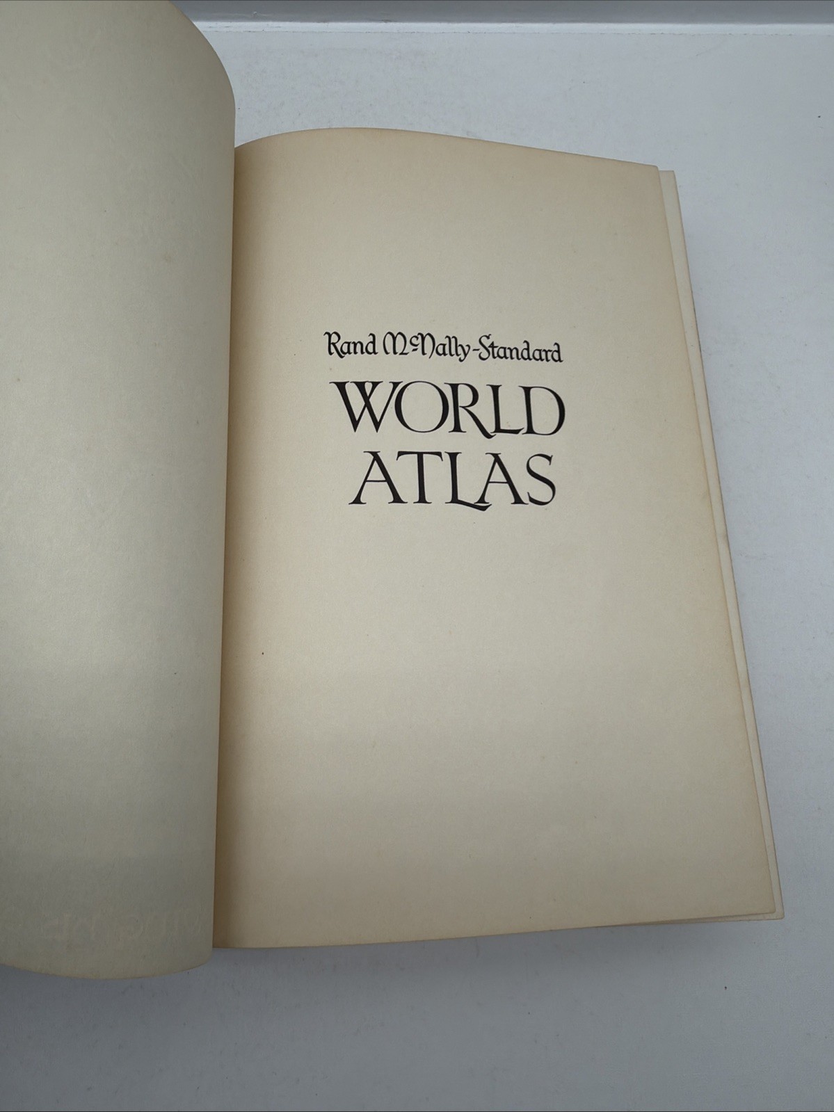 Vintage Rand McNally & Company Standard Atlas of the World – 1953