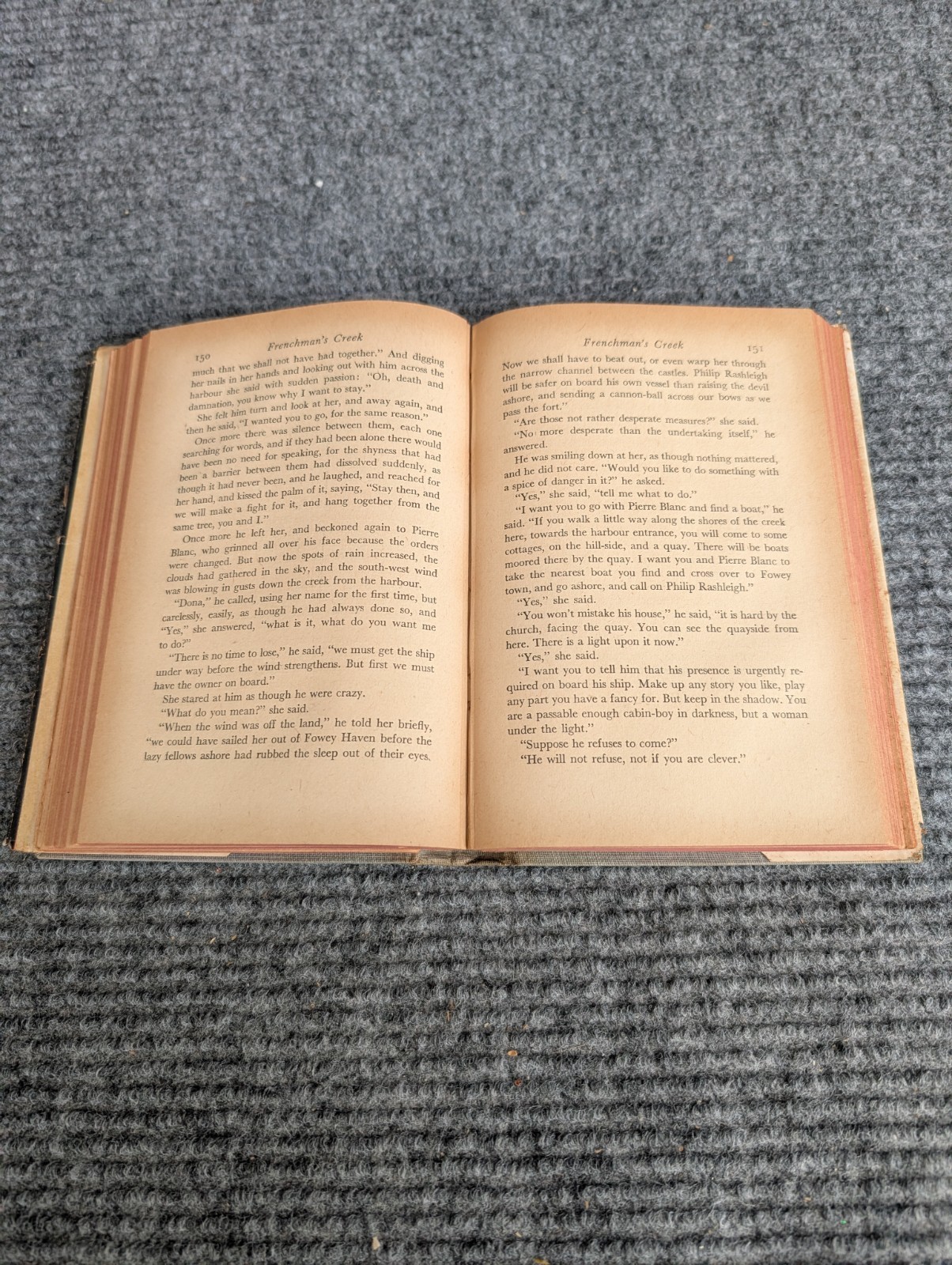 Vintage 1946 Frenchman’s Creek by Daphne du Maurier – Triangle Books Hardcover